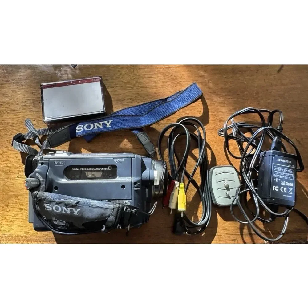 Fully Tested Sony DCR-TRV140 Digital8 Camcorder Bundle